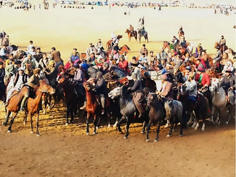 مسابقات بزکشی در امام‌صاحب کندز؛ برندگان دو آخر اوغلاق پهلوان دادالله و پهلوان سلام شدند